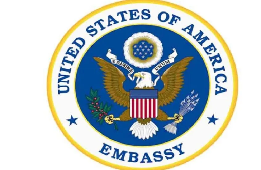 ‌‏سفارتا واشنطن في السعودية والكويت تغلقان أبوابهما بعد الضربات الإيرانية على المقار الأمريكية